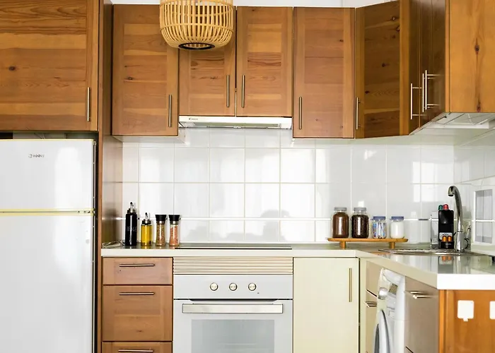 Beautiful One Bedroom Ground Floor - Veraluna *