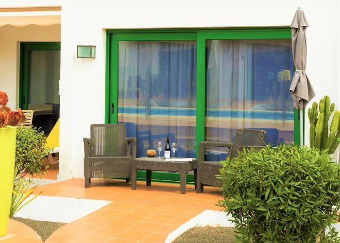 Beautiful One Bedroom Ground Floor - Veraluna